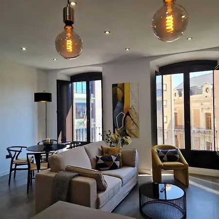 Duplex De Diseno Centro-catedral 아파트