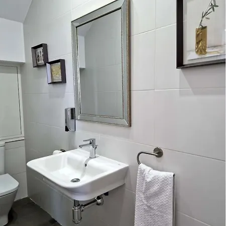 Duplex De Diseno Centro-catedral * 하엔